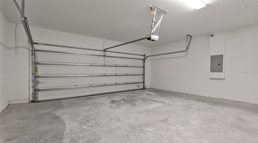 Deland, Florida 32724, 4 Bedroom Bedrooms, ,2 Bathroombathrooms,Residential,For Sale,Lanier Falls,0,Mfro6381545