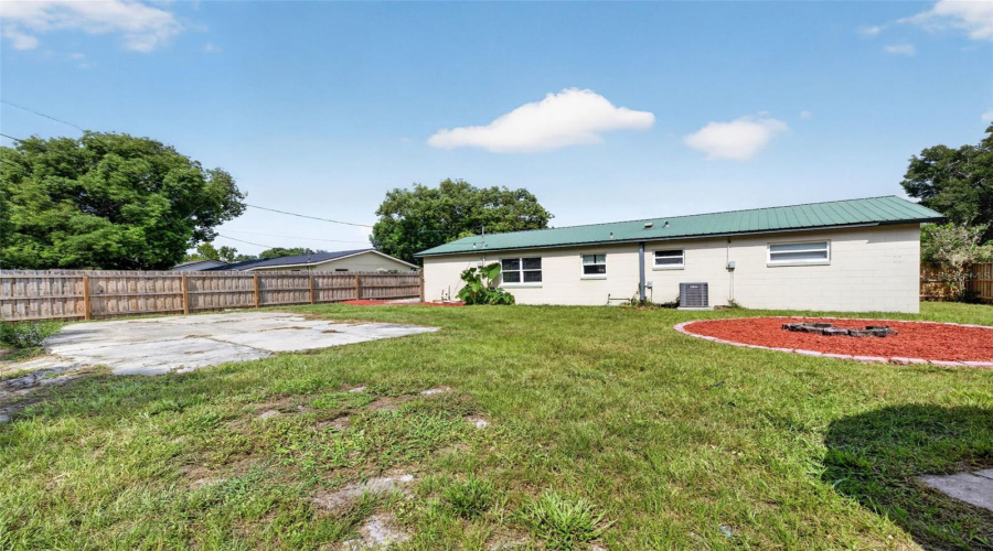 Umatilla, Florida 32784, 3 Bedroom Bedrooms, ,1 Bathroombathrooms,Residential,For Sale,Wisteria,0,Mfrg5116961
