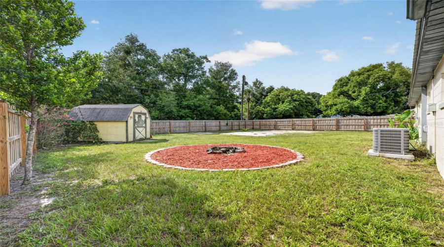 Umatilla, Florida 32784, 3 Bedroom Bedrooms, ,1 Bathroombathrooms,Residential,For Sale,Wisteria,0,Mfrg5116961