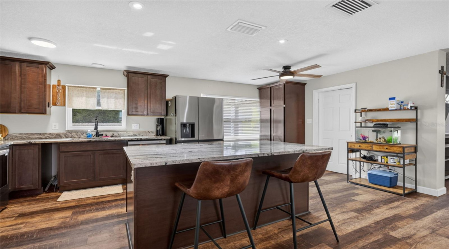 Umatilla, Florida 32784, 3 Bedroom Bedrooms, ,1 Bathroombathrooms,Residential,For Sale,Wisteria,0,Mfrg5116961