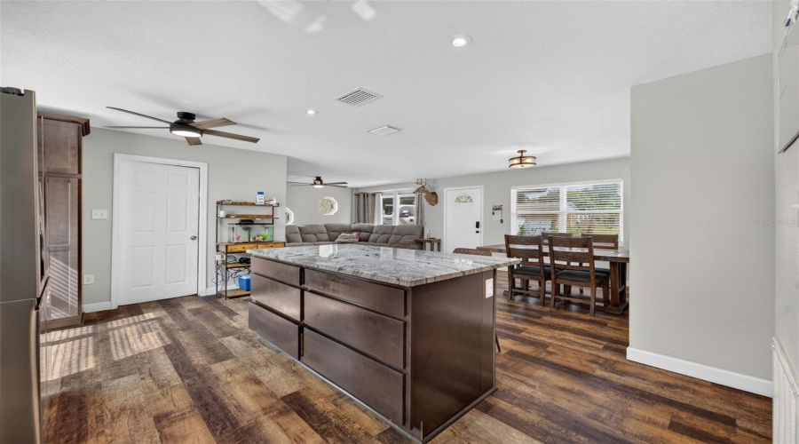 Umatilla, Florida 32784, 3 Bedroom Bedrooms, ,1 Bathroombathrooms,Residential,For Sale,Wisteria,0,Mfrg5116961