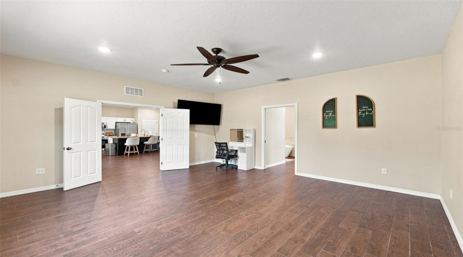 Crystal River, Florida 34428, 3 Bedroom Bedrooms, ,2 Bathroombathrooms,Residential,For Sale,Sunflower,0,Mfrtb8540785