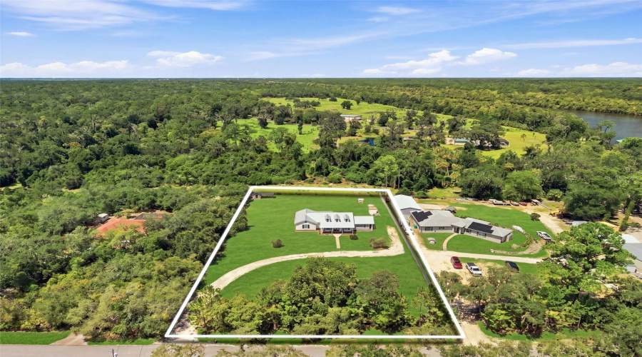 Crystal River, Florida 34428, 3 Bedroom Bedrooms, ,2 Bathroombathrooms,Residential,For Sale,Sunflower,0,Mfrtb8540785