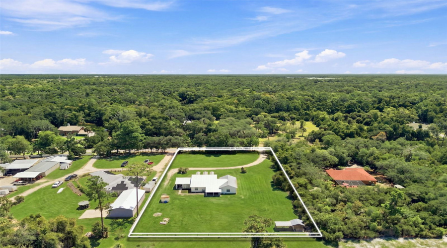 Crystal River, Florida 34428, 3 Bedroom Bedrooms, ,2 Bathroombathrooms,Residential,For Sale,Sunflower,0,Mfrtb8540785