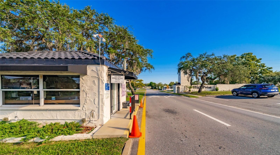Brooksville, Florida 34613, 3 Bedroom Bedrooms, ,2 Bathroombathrooms,Residential,For Sale,Highpoint,0,Mfrw7888776