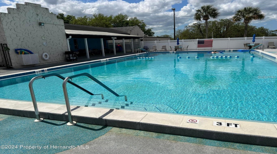 Brooksville, Florida 34613, 3 Bedroom Bedrooms, ,2 Bathroombathrooms,Residential,For Sale,Highpoint,0,Mfrw7888776