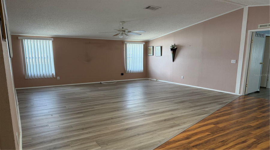 Brooksville, Florida 34613, 3 Bedroom Bedrooms, ,2 Bathroombathrooms,Residential,For Sale,Highpoint,0,Mfrw7888776