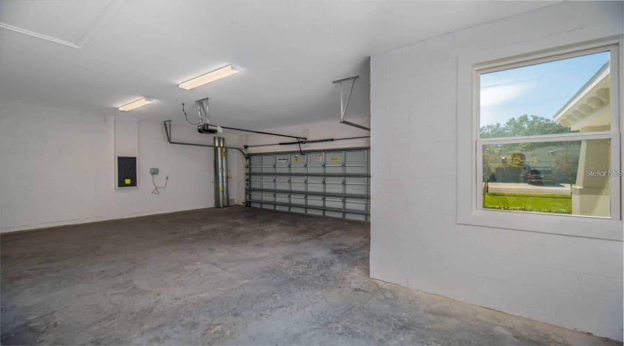 Ocala, Florida 34475, 4 Bedroom Bedrooms, ,3 Bathroombathrooms,Residential,For Sale,79Th,0,Mfrom719552