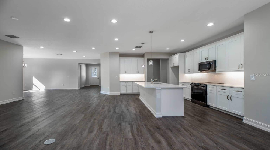 Ocala, Florida 34475, 4 Bedroom Bedrooms, ,3 Bathroombathrooms,Residential,For Sale,79Th,0,Mfrom719552
