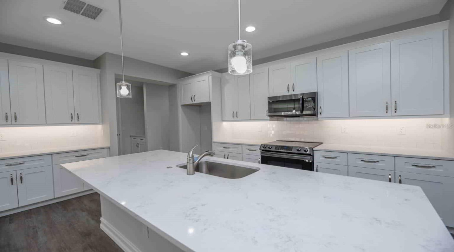 Ocala, Florida 34475, 4 Bedroom Bedrooms, ,3 Bathroombathrooms,Residential,For Sale,79Th,0,Mfrom719552