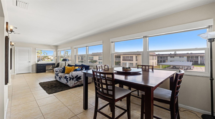New Port Richey, Florida 34652, 2 Bedroom Bedrooms, ,2 Bathroombathrooms,Residential,For Sale,Amulet,0,Mfrw7883686