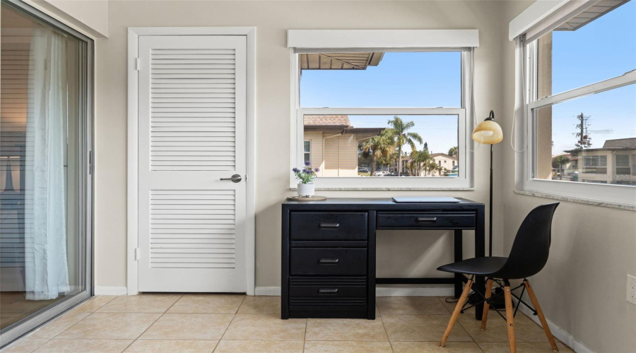 New Port Richey, Florida 34652, 2 Bedroom Bedrooms, ,2 Bathroombathrooms,Residential,For Sale,Amulet,0,Mfrw7883686