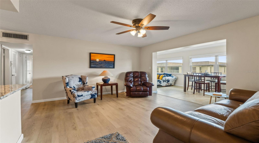 New Port Richey, Florida 34652, 2 Bedroom Bedrooms, ,2 Bathroombathrooms,Residential,For Sale,Amulet,0,Mfrw7883686