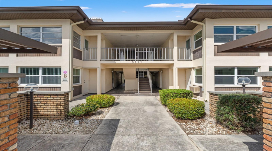 New Port Richey, Florida 34652, 2 Bedroom Bedrooms, ,2 Bathroombathrooms,Residential,For Sale,Amulet,0,Mfrw7883686