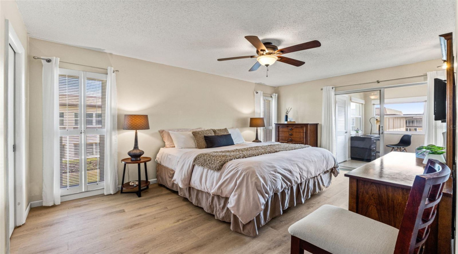 New Port Richey, Florida 34652, 2 Bedroom Bedrooms, ,2 Bathroombathrooms,Residential,For Sale,Amulet,0,Mfrw7883686