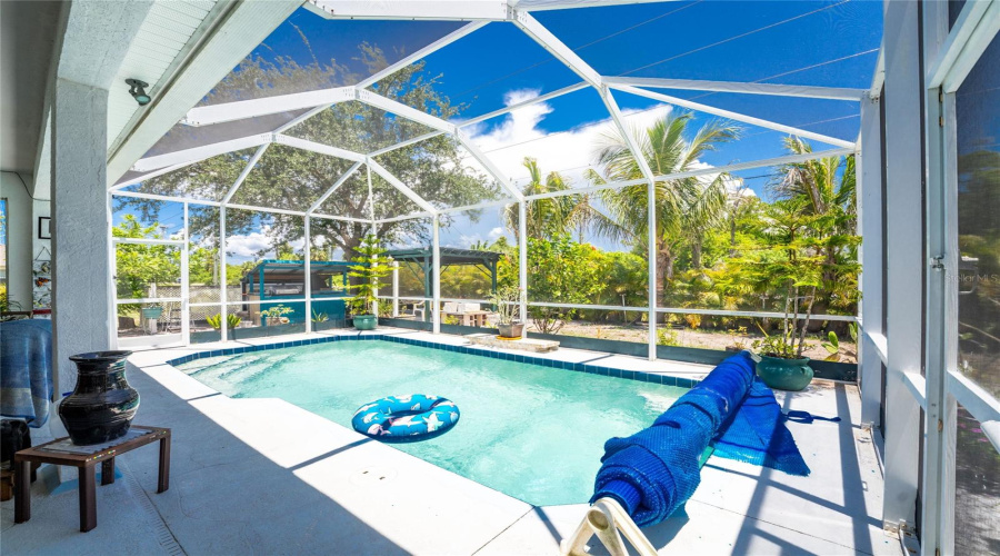 Punta Gorda, Florida 33955, 3 Bedroom Bedrooms, ,2 Bathroombathrooms,Residential,For Sale,Alicante,0,Mfrc7527735