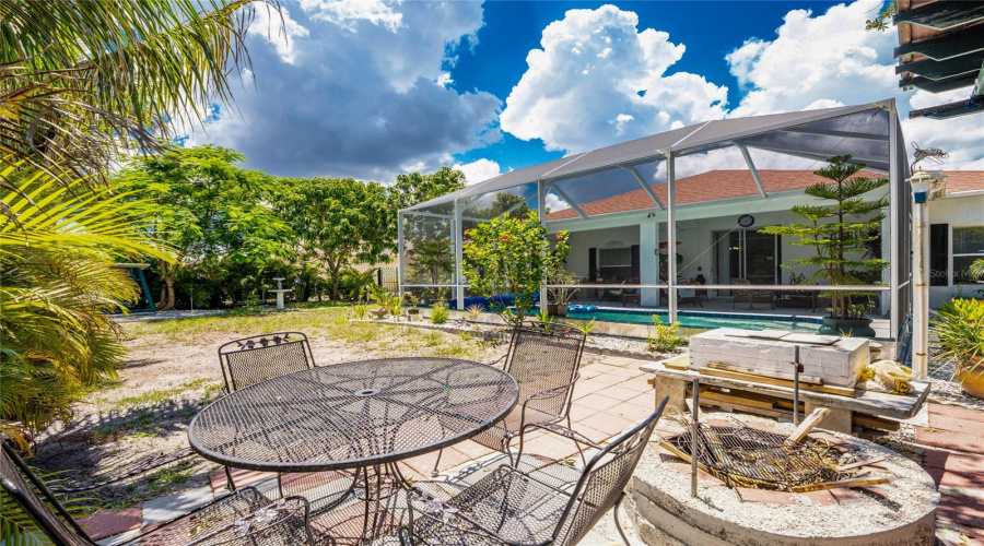 Punta Gorda, Florida 33955, 3 Bedroom Bedrooms, ,2 Bathroombathrooms,Residential,For Sale,Alicante,0,Mfrc7527735
