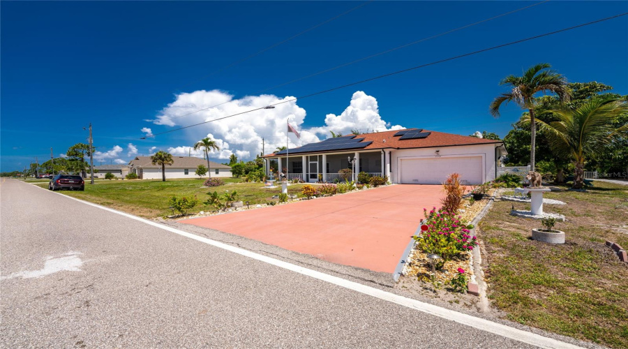 Punta Gorda, Florida 33955, 3 Bedroom Bedrooms, ,2 Bathroombathrooms,Residential,For Sale,Alicante,0,Mfrc7527735