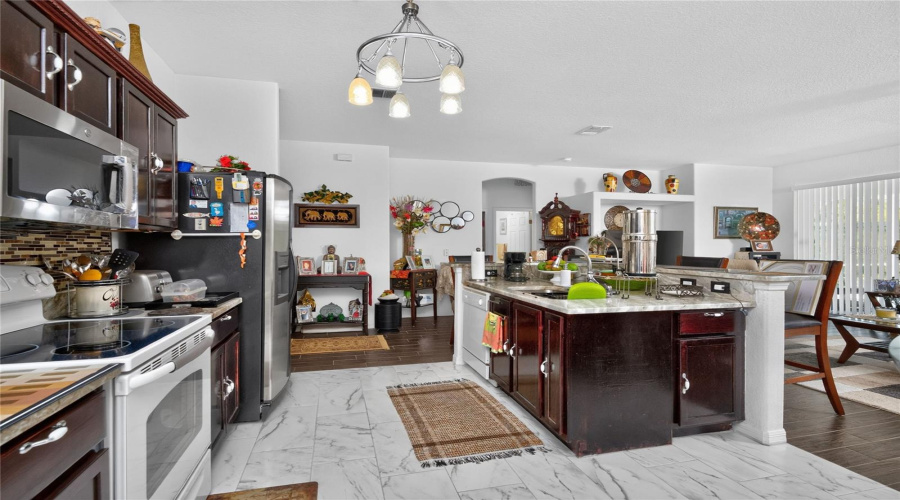 Punta Gorda, Florida 33955, 3 Bedroom Bedrooms, ,2 Bathroombathrooms,Residential,For Sale,Alicante,0,Mfrc7527735