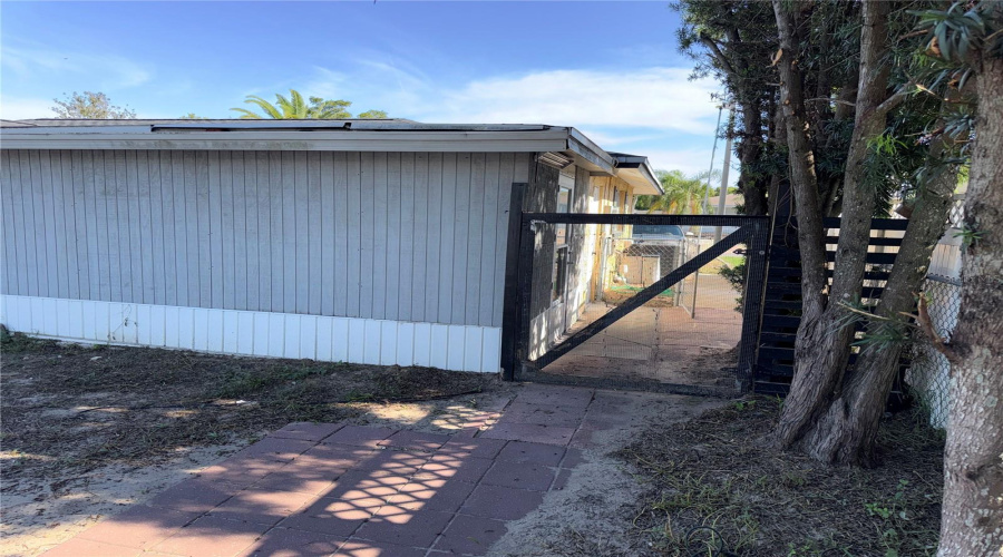 Port Richey, Florida 34668, 2 Bedroom Bedrooms, ,1 Bathroombathrooms,Residential,For Sale,Mimosa,0,Mfrtb8542549