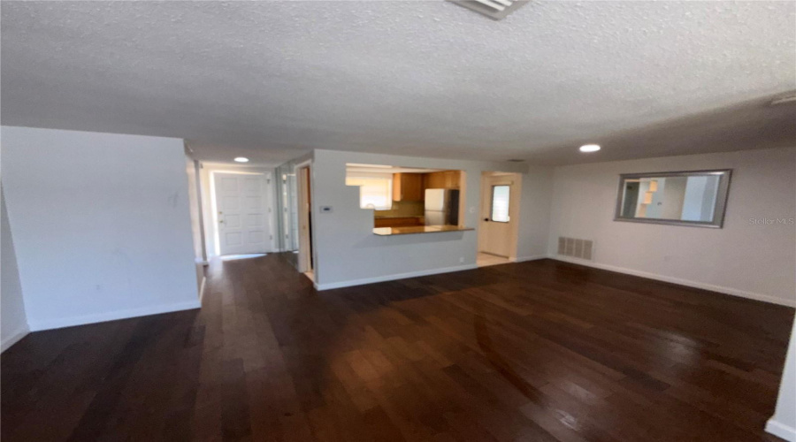 Port Richey, Florida 34668, 2 Bedroom Bedrooms, ,1 Bathroombathrooms,Residential,For Sale,Mimosa,0,Mfrtb8542549