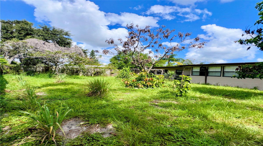 Temple Terrace, Florida 33617, 3 Bedroom Bedrooms, ,2 Bathroombathrooms,Residential,For Sale,Druid Hills,0,Mfrtb8542136