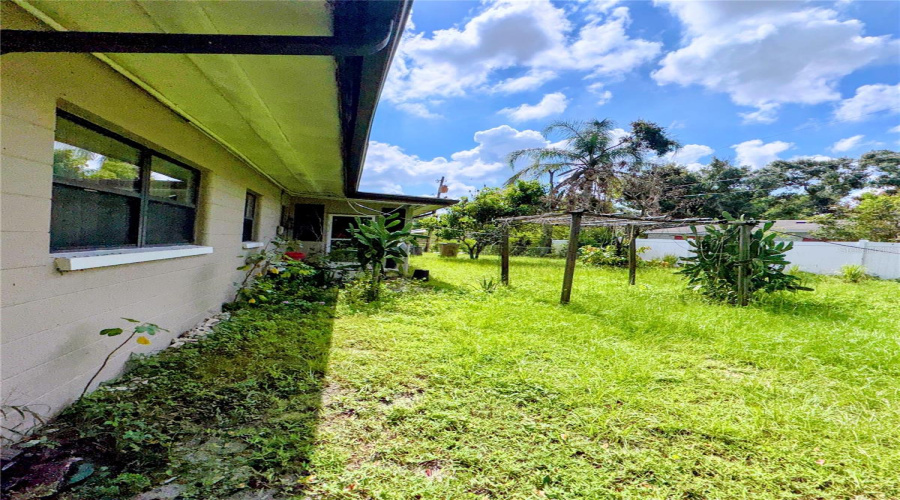 Temple Terrace, Florida 33617, 3 Bedroom Bedrooms, ,2 Bathroombathrooms,Residential,For Sale,Druid Hills,0,Mfrtb8542136
