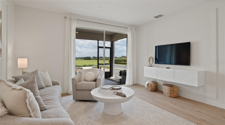 Clermont, Florida 34714, 2 Bedroom Bedrooms, ,2 Bathroombathrooms,Residential,For Sale,Whispering Garden,0,Mfro6436681
