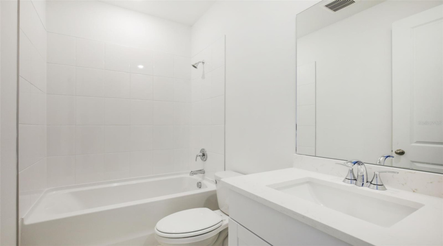 Palmetto, Florida 34221, 4 Bedroom Bedrooms, ,3 Bathroombathrooms,Residential,For Sale,Shellmore,0,Mfro6368267