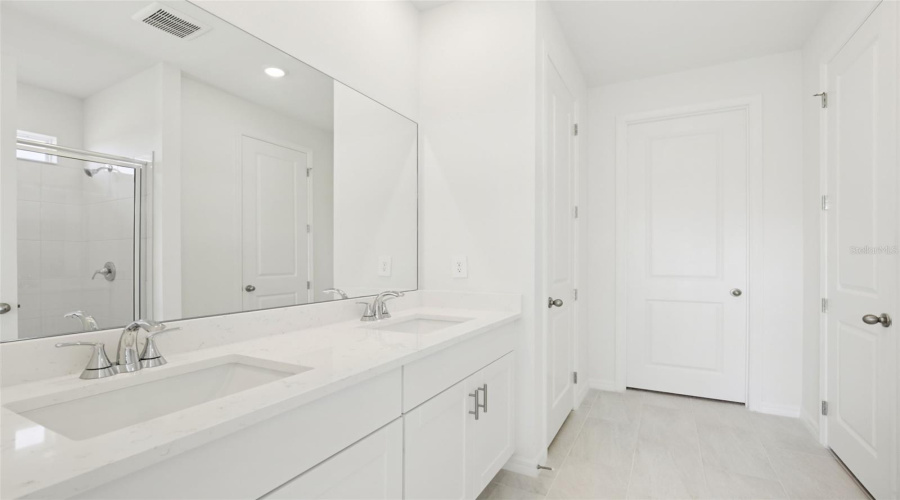 Palmetto, Florida 34221, 4 Bedroom Bedrooms, ,3 Bathroombathrooms,Residential,For Sale,Shellmore,0,Mfro6368267