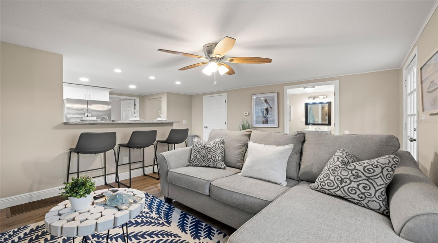 Guest House, Living Room