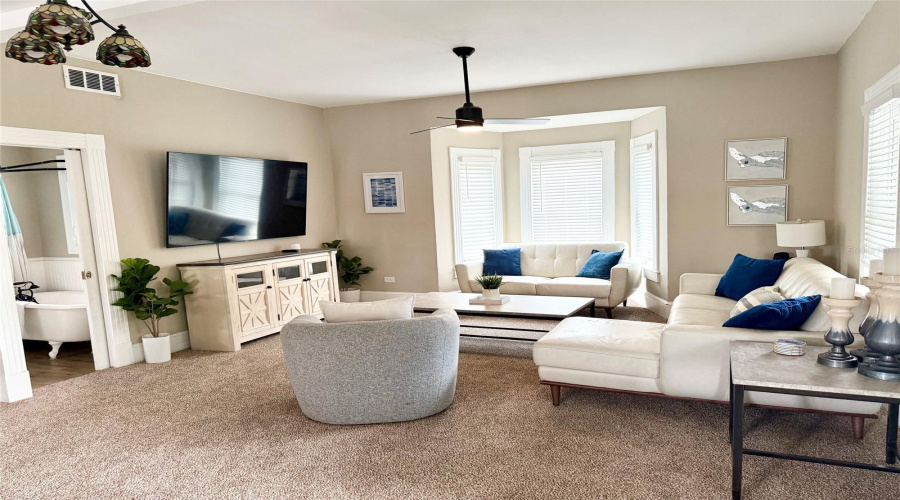 Main House, Family Room