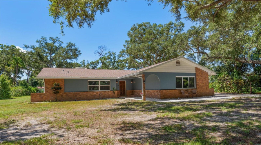 Largo, Florida 33774, 4 Bedroom Bedrooms, ,3 Bathroombathrooms,Residential,For Sale,108Th,0,Mfrtb8542190