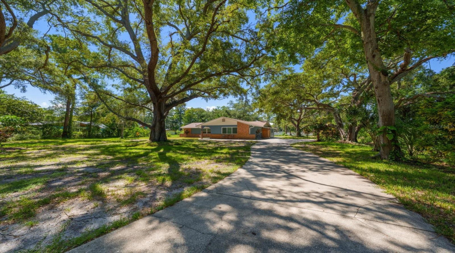 Largo, Florida 33774, 4 Bedroom Bedrooms, ,3 Bathroombathrooms,Residential,For Sale,108Th,0,Mfrtb8542190