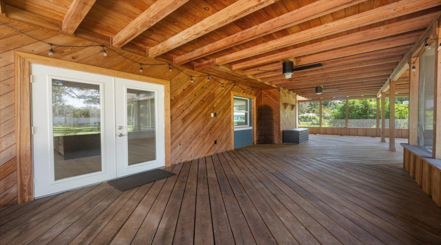 Largo, Florida 33774, 4 Bedroom Bedrooms, ,3 Bathroombathrooms,Residential,For Sale,108Th,0,Mfrtb8542190