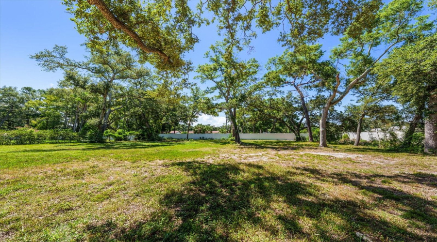 Largo, Florida 33774, 4 Bedroom Bedrooms, ,3 Bathroombathrooms,Residential,For Sale,108Th,0,Mfrtb8542190