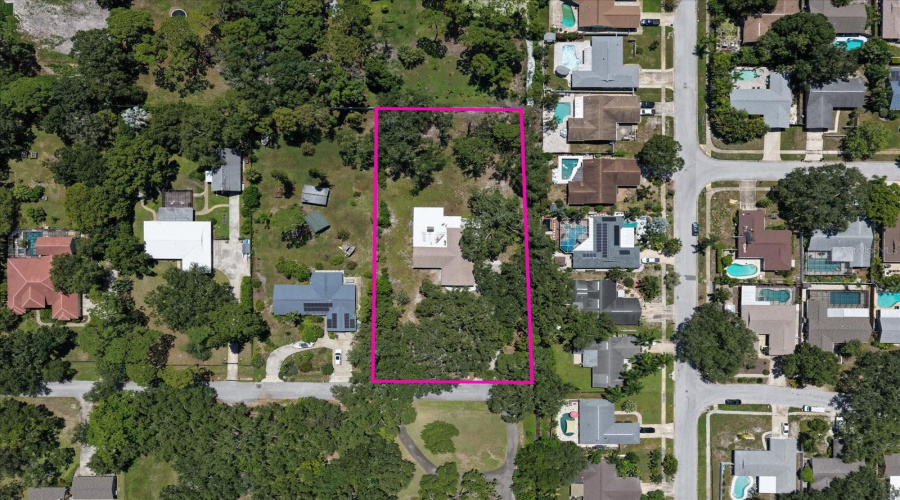 Largo, Florida 33774, 4 Bedroom Bedrooms, ,3 Bathroombathrooms,Residential,For Sale,108Th,0,Mfrtb8542190