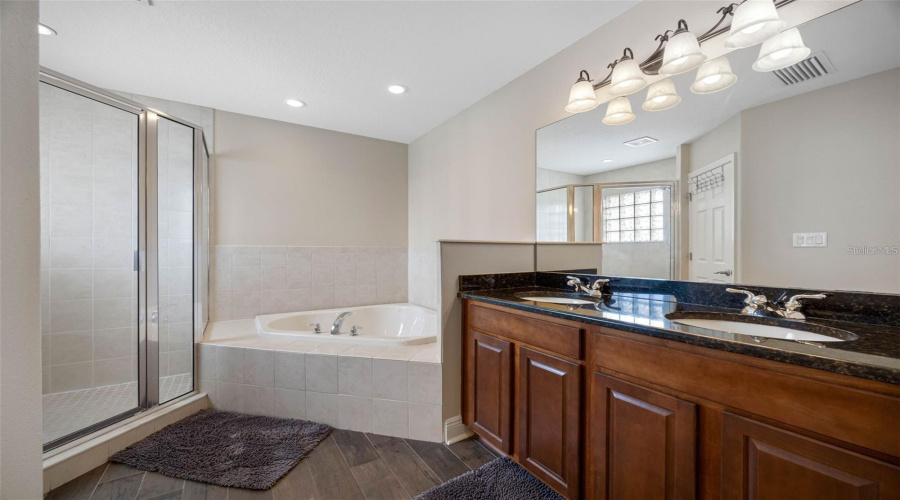 Redington Shores, Florida 33708, 3 Bedroom Bedrooms, ,3 Bathroombathrooms,Residential,For Sale,175Th Terrace,0,Mfrtb8465826