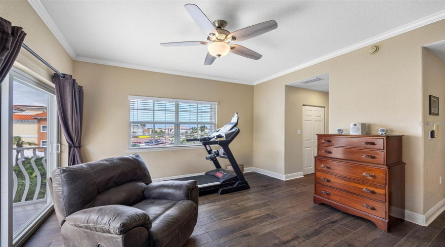 Redington Shores, Florida 33708, 3 Bedroom Bedrooms, ,3 Bathroombathrooms,Residential,For Sale,175Th Terrace,0,Mfrtb8465826