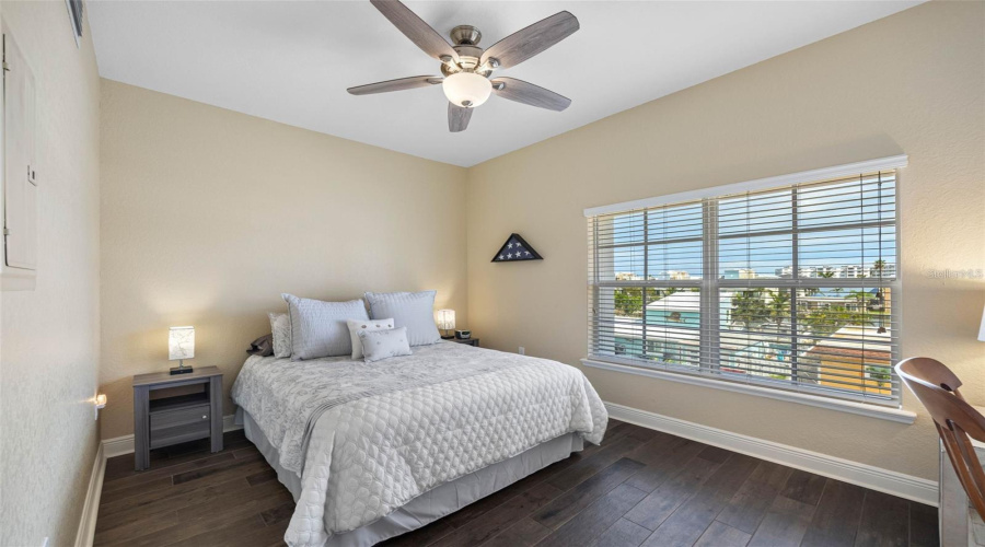 Redington Shores, Florida 33708, 3 Bedroom Bedrooms, ,3 Bathroombathrooms,Residential,For Sale,175Th Terrace,0,Mfrtb8465826