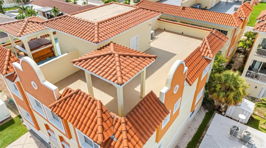 Redington Shores, Florida 33708, 3 Bedroom Bedrooms, ,3 Bathroombathrooms,Residential,For Sale,175Th Terrace,0,Mfrtb8465826