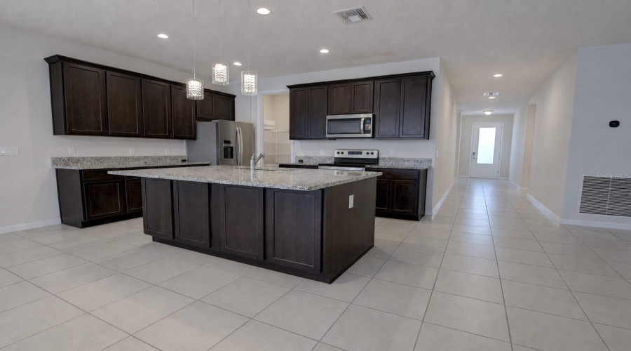 Sanford, Florida 32771, 3 Bedroom Bedrooms, ,2 Bathroombathrooms,Residential,For Sale,Stonebriar,0,Mfro6436312