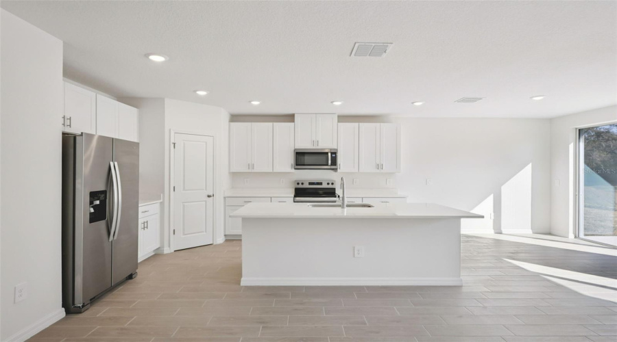 Brooksville, Florida 34601, 4 Bedroom Bedrooms, ,3 Bathroombathrooms,Residential,For Sale,Ray Creek,0,Mfrtb8474653