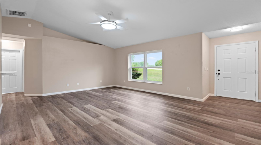Ocala, Florida 34473, 3 Bedroom Bedrooms, ,2 Bathroombathrooms,Residential,For Sale,139Th Lane,0,Mfrom729482