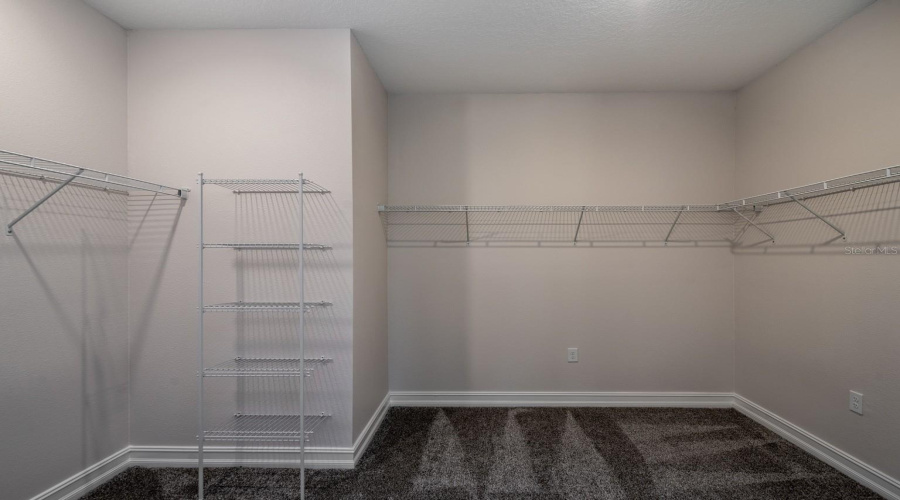 Ocala, Florida 34481, 3 Bedroom Bedrooms, ,3 Bathroombathrooms,Residential,For Sale,67Th,0,Mfrom719557