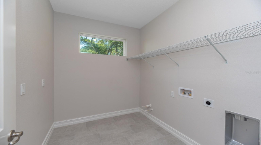 Ocala, Florida 34481, 3 Bedroom Bedrooms, ,3 Bathroombathrooms,Residential,For Sale,67Th,0,Mfrom719557
