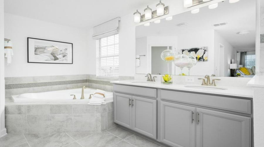 Clermont, Florida 34714, 6 Bedroom Bedrooms, ,3 Bathroombathrooms,Residential,For Sale,Meditation,0,Mfro6436692