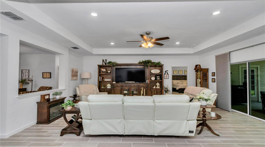 Ocala, Florida 34481, 4 Bedroom Bedrooms, ,2 Bathroombathrooms,Residential,For Sale,74Th,0,Mfro6413684