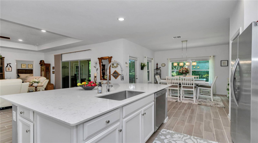 Ocala, Florida 34481, 4 Bedroom Bedrooms, ,2 Bathroombathrooms,Residential,For Sale,74Th,0,Mfro6413684