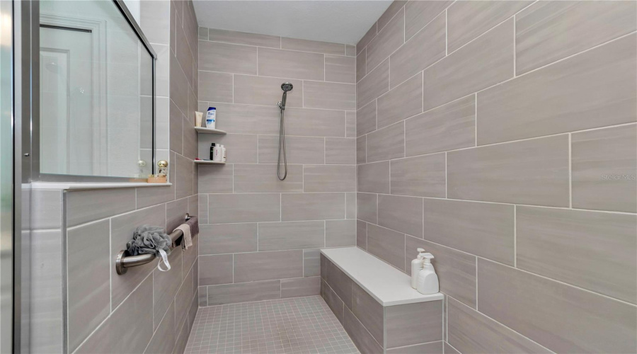 Ocala, Florida 34481, 4 Bedroom Bedrooms, ,2 Bathroombathrooms,Residential,For Sale,74Th,0,Mfro6413684